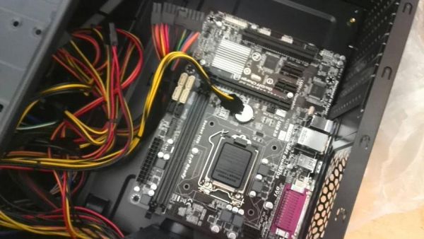 主板对源有什么用(主板与电源怎么搭配)-图3 主板对源有什么用(主板与电源怎么搭配)-图3