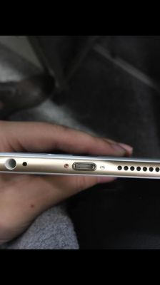 5s底部螺丝颜色（iphone5底部螺丝）