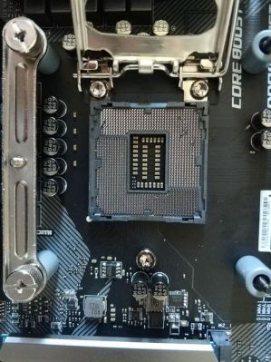 主板CPU针脚长6(cpu针脚和主板针脚)-图2 主板CPU针脚长6(cpu针脚和主板针脚)-图2