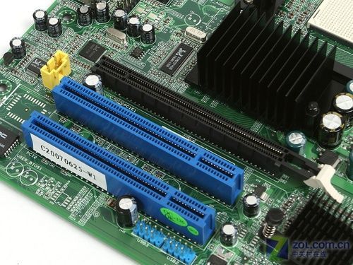 pcie3.0x4主板（pcie30x16主板）