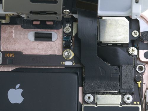 6s拆机主板(iphone6拆主板视频)-图3 6s拆机主板(iphone6拆主板视频)-图3